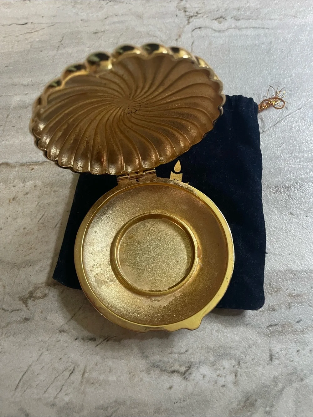 PartyLite Gold travel tea light holder with pouch